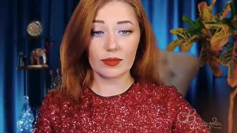 Snapshot of missbeverlymills chatting on June 5, 2026, 8:31 am The divine Beverly online show from June 5, 2026, 8:31 am