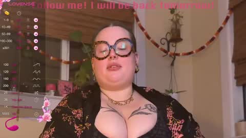 Miss Bika online show from December 18, 2024, 2:10 am