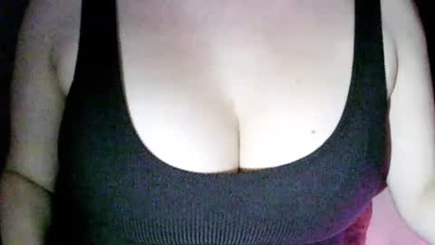 Snapshot of missbiny chatting on July 8, 2026, 10:03 pm Avamlash online show from July 8, 2026, 10:03 pm