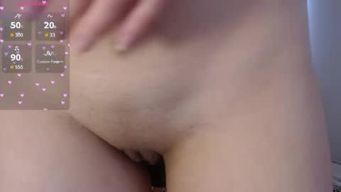 Snapshot of missbunny_mrsrabbit chatting on June 8, 2026, 1:55 pm Sara online show from June 8, 2026, 1:55 pm