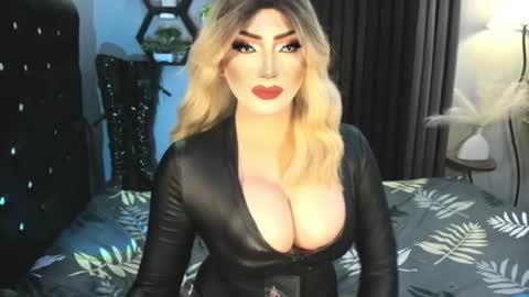 PRIESTESS CHANNEL online show from July 16, 2026, 3:34 am