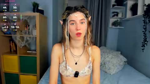 Shelley online show from November 1, 2025, 7:32 am