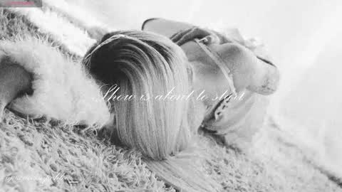 Snapshot of misschloe__ chatting on October 30, 2025, 11:49 pm Chloe freelance model Please your thumbs up are important online show from October 30, 2025, 11:49 pm