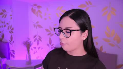 Snapshot of misselektra__ chatting on July 13, 2026, 4:04 am ELEKTRA online show from July 13, 2026, 4:04 am