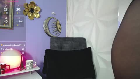 Snapshot of missellien chatting on June 5, 2026, 6:52 am Angela online show from June 5, 2026, 6:52 am