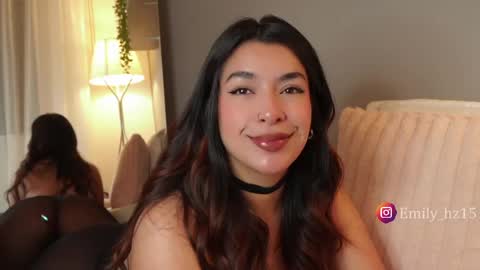 Yuliana online show from April 30, 2026, 9:48 am