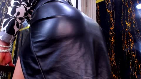 Snapshot of missescarleth chatting on January 9, 2025, 10:41 am Escarlet online show from January 9, 2025, 10:41 am