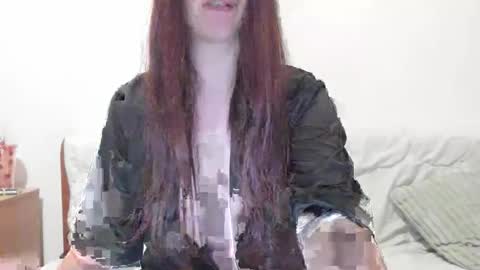 missgreen21 online show from April 25, 2026, 2:14 am