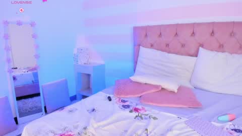 Melany Hiller online show from December 22, 2024, 7:22 am