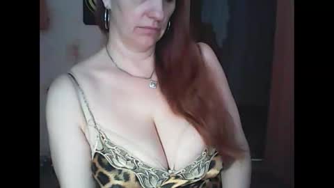 Missie Lorrie online show from May 15, 2026, 7:15 am