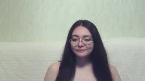 Snapshot of missis_mona chatting on January 5, 2025, 4:06 pm missis mona online show from January 5, 2025, 4:06 pm