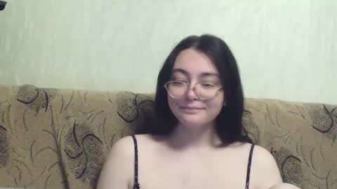 Snapshot of missis_mona chatting on September 27, 2025, 11:32 pm missis mona online show from September 27, 2025, 11:32 pm