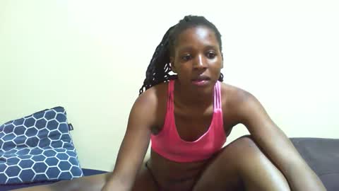 missjade25 online show from March 19, 2026, 10:19 am