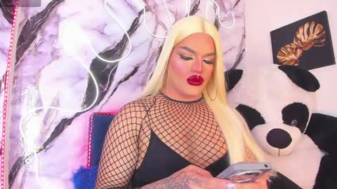 Snapshot of misskassandraa_ chatting on June 2, 2026, 12:56 am kassandra lazcano online show from June 2, 2026, 12:56 am