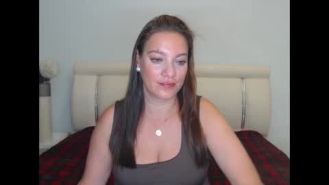 Snapshot of misskhloe chatting on October 3, 2025, 1:24 am Khloe online show from October 3, 2025, 1:24 am