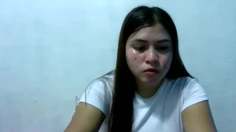 Snapshot of misskitty2xxx chatting on November 24, 2025, 6:40 pm Merry online show from November 24, 2025, 6:40 pm