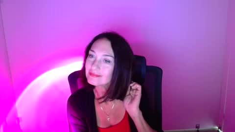 Christina online show from October 3, 2025, 11:18 am