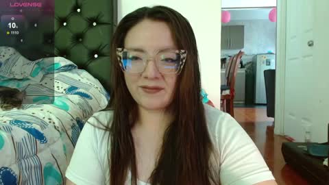 Snapshot of misslady__eva chatting on February 27, 2025, 2:21 pm eva online show from February 27, 2025, 2:21 pm