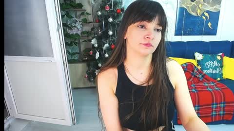 MissLaura online show from January 13, 2025, 6:27 am