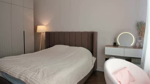 Snapshot of missliiaa chatting on February 22, 2026, 6:57 am Aiza my last streams til Dec 8 online show from February 22, 2026, 6:57 am