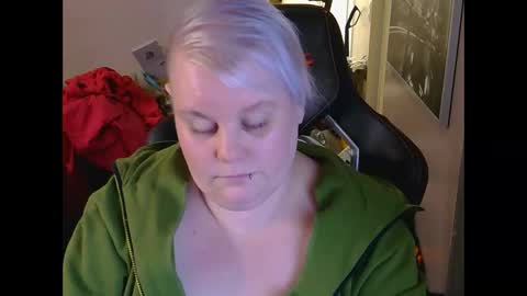 misslj90 online show from April 24, 2026, 10:12 pm