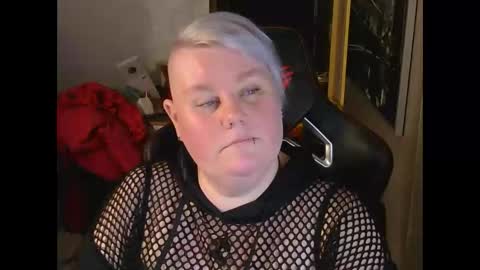 misslj90 online show from May 2, 2026, 7:52 pm