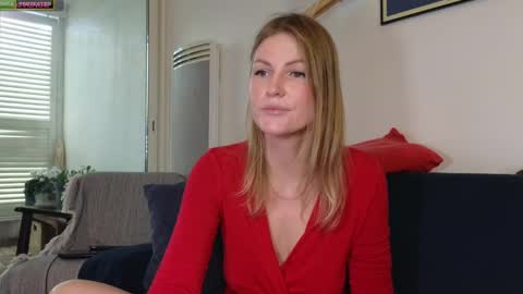 Snapshot of misslucci chatting on December 5, 2024, 8:55 am Misslucci online show from December 5, 2024, 8:55 am