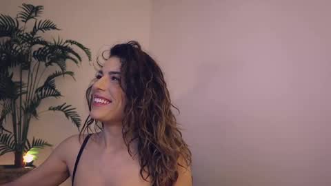 Lullu online show from February 27, 2025, 4:41 am