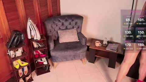 Im Valentina  online show from October 22, 2025, 3:40 am