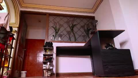 Snapshot of missmabelle_ chatting on May 20, 2026, 11:55 pm Im Valentina online show from May 20, 2026, 11:55 pm
