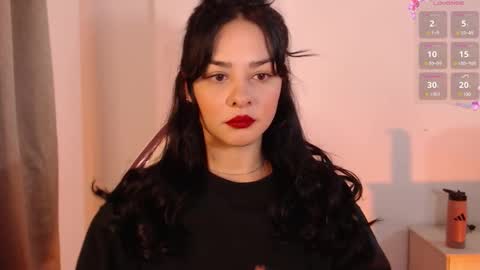 missmariana_ online show from December 16, 2025, 12:37 am