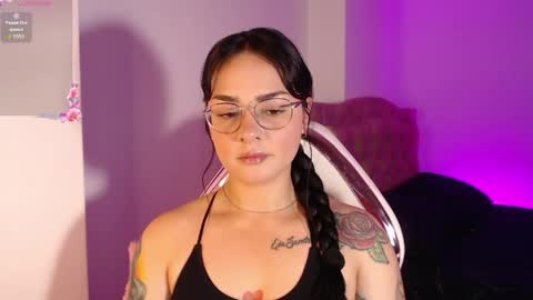 missmariana_ online show from April 28, 2026, 11:32 pm