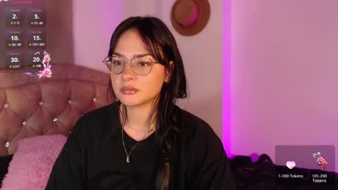 Snapshot of missmariana_ chatting on May 15, 2026, 11:01 pm missmariana_ online show from May 15, 2026, 11:01 pm