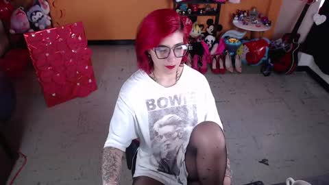 Miss Mia online show from March 1, 2025, 9:26 pm