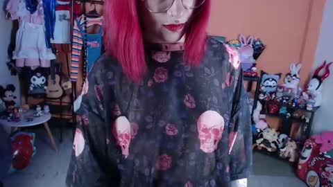 Miss Mia online show from March 8, 2026, 10:41 am