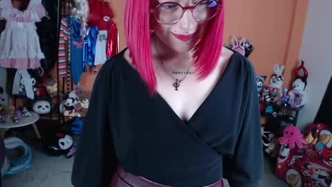 Miss Mia online show from April 25, 2026, 1:41 pm