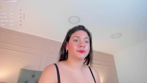 Mia  online show from March 30, 2026, 12:50 pm