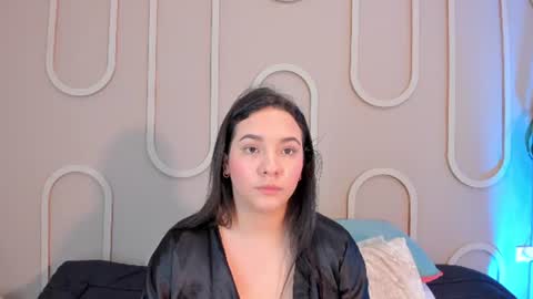 Snapshot of missmiaa_ chatting on June 22, 2026, 12:02 pm Mia online show from June 22, 2026, 12:02 pm