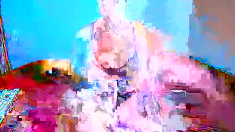 mimmi online show from March 11, 2025, 6:08 pm