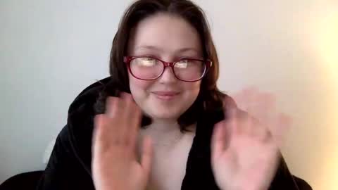 missmistressmal online show from May 3, 2026, 2:01 pm