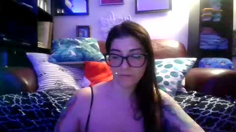 MissMona online show from February 6, 2026, 11:19 pm