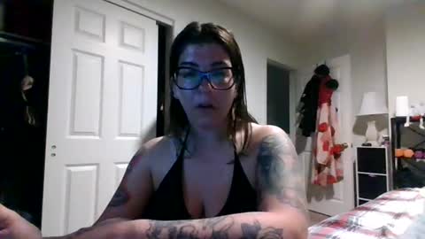 MissMona online show from April 22, 2026, 10:44 pm