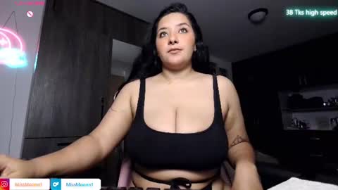 MissMoon online show from June 20, 2026, 6:33 pm