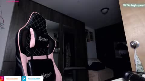 MissMoon online show from July 25, 2026, 6:49 pm
