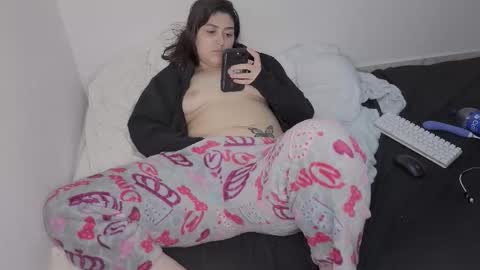 sarah online show from March 12, 2026, 3:23 am