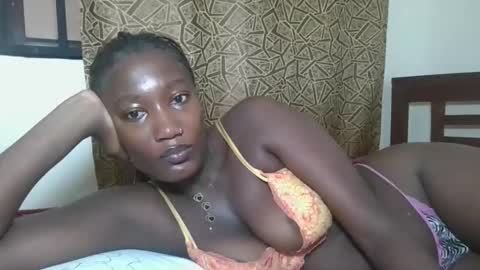 pretty gal online show from February 9, 2026, 3:21 am