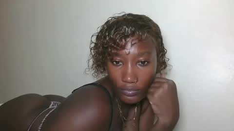 Snapshot of missprettygal chatting on June 18, 2026, 5:17 pm pretty gal online show from June 18, 2026, 5:17 pm