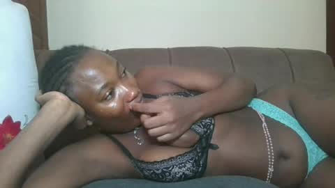 pretty gal online show from June 24, 2026, 11:09 am