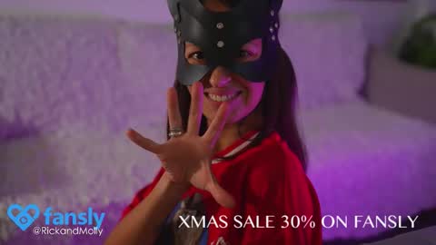 Snapshot of missri134022 chatting on December 22, 2025, 3:09 pm Molly and Rick online show from December 22, 2025, 3:09 pm