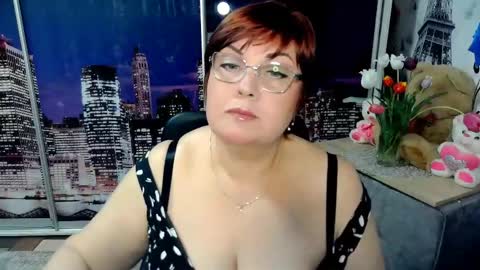 Snapshot of missritabella chatting on May 3, 2026, 5:52 pm Rita online show from May 3, 2026, 5:52 pm